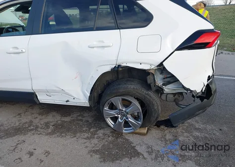 2022 Toyota Rav4 Xle из США, поврежденный, VIN 2T3P1RFV1NC314733